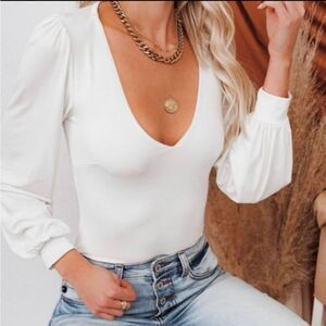 Long sleeve white bodysuit